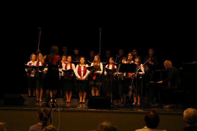 zmigrod2015_11